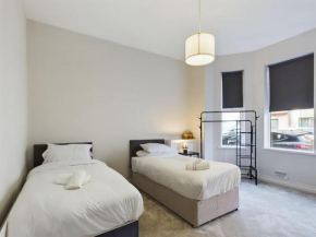 Amazing home for up to 17 guests